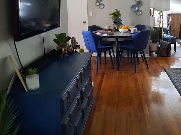 5th image of 542 N Hampton Ave
