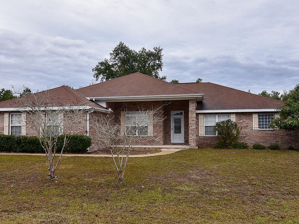 1st image of 1681 Lady Ln