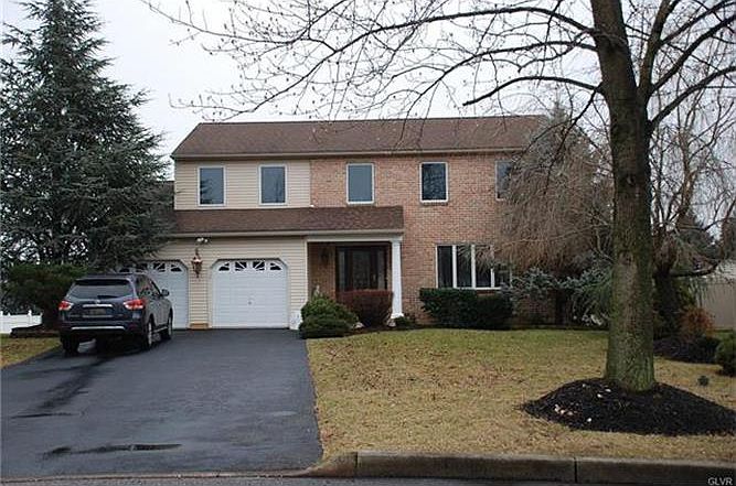 1st image of 4006 Killarney Dr