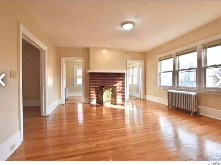 96 Grandview Ave — Photo 3