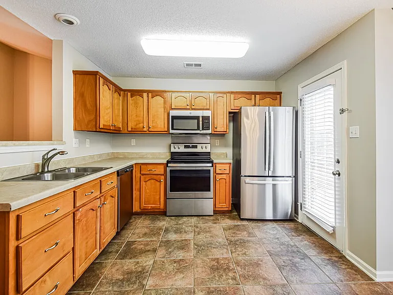 5764 Deer Ridge Dr — Photo 9