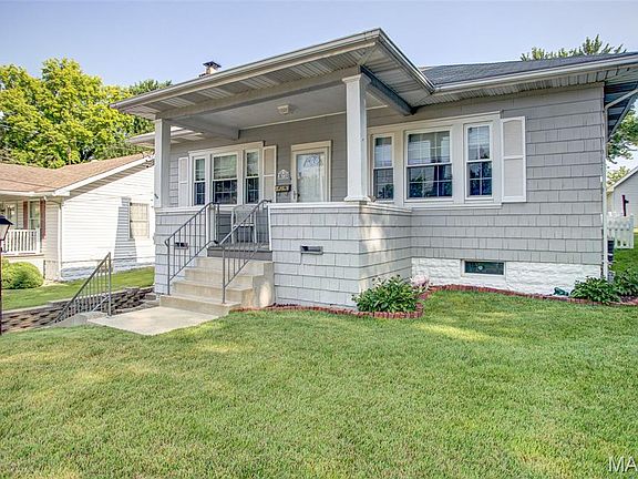 5th image of 3614 Berkeley Ave