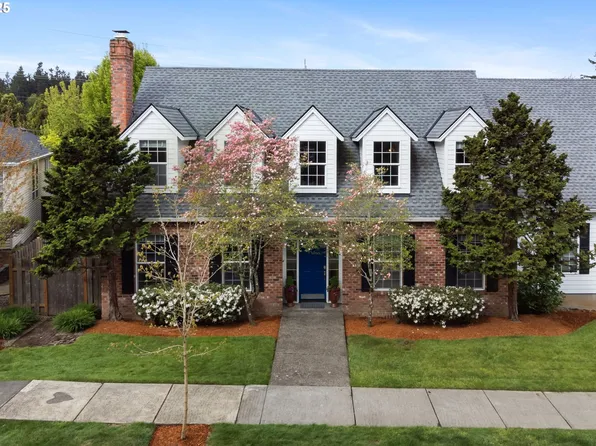 19737 Bennington Ct, West Linn, OR 97068