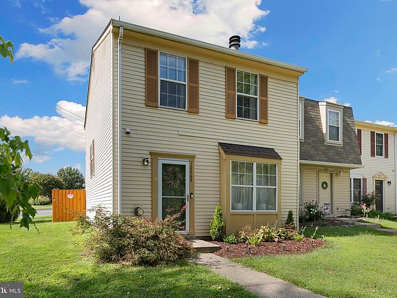 3rd image of 18668 Winding Creek Pl