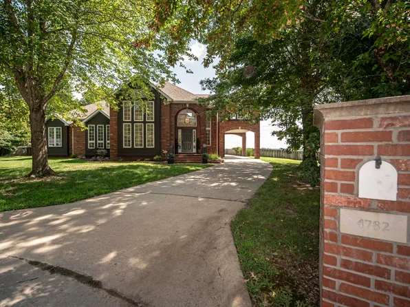 4782 S Turnberry Avenue, Springfield, MO 65810