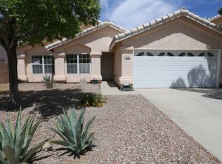 66 Moonlight Village Ln, Henderson, NV 89012
