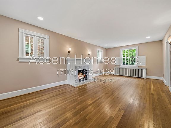 4th image of 4723 16th St N