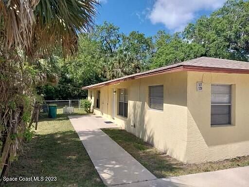 2nd image of 127 W Court St #129