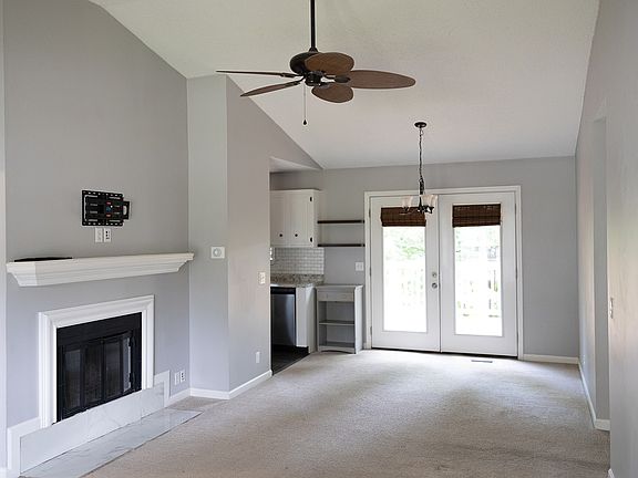 2nd image of 1216 Jacksons Hill Rd