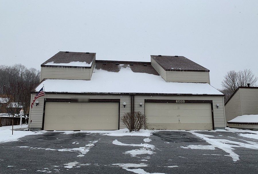 1st image of 102 Woburn Dr