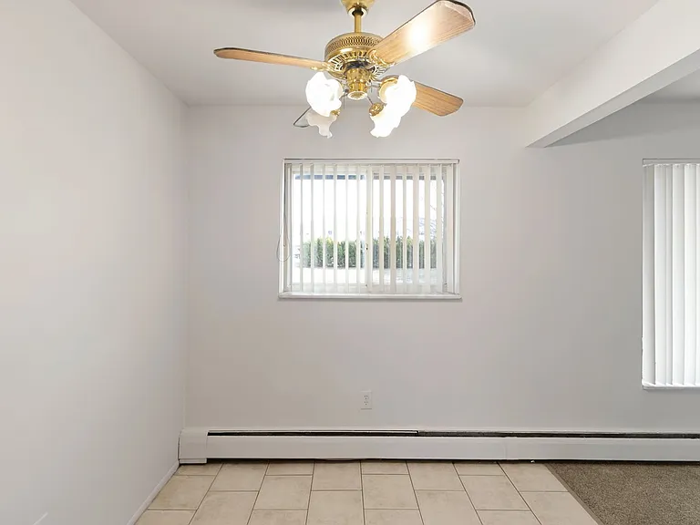 16435 E Twelve Mile Rd — Photo 31