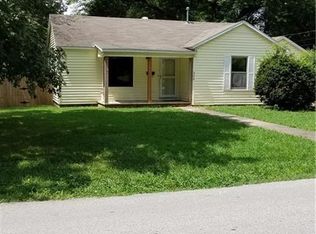 308 N 10th St, Rogers, AR 72756