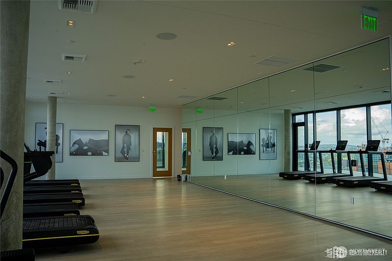 3rd image of 300 Virginia Street #2411