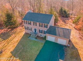 628 Buckle Boot Rd, Henryville, PA 18332