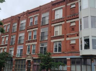 4102 S Cottage Grove Ave APT 3N, Chicago, IL 60653