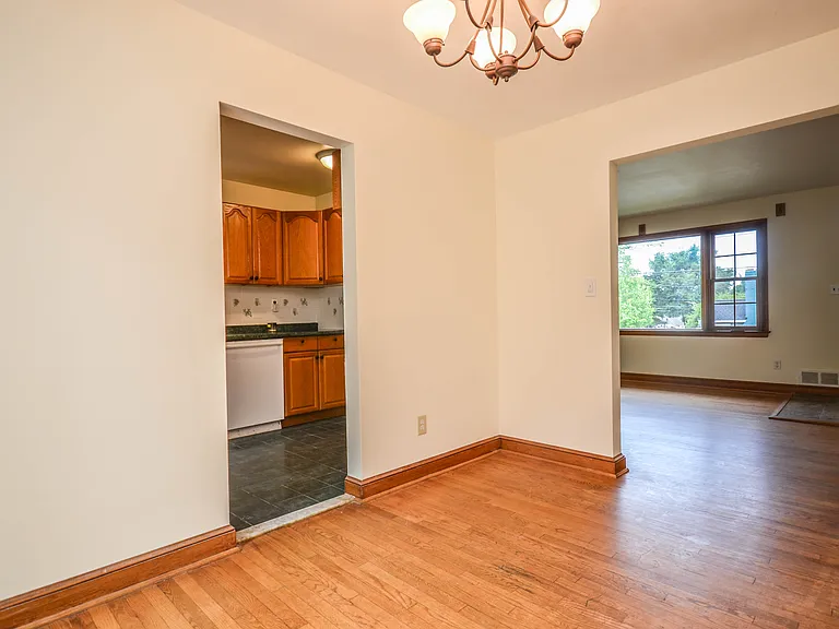 2034 Glen Ross Rd — Photo 8