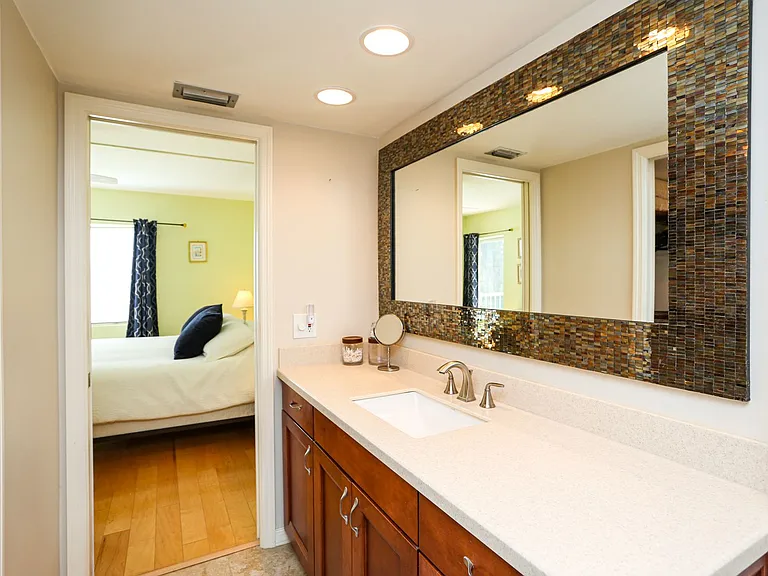 1075 Foxfire Ln #207 — Photo 16