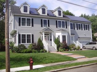 31 Selwyn Rd, Newton, MA 02461
