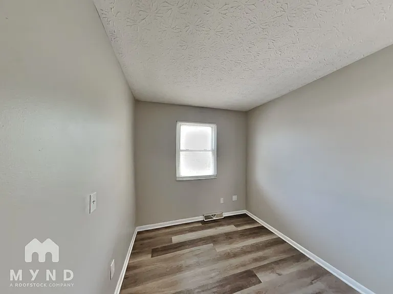 830 Upwoods Dr — Photo 11