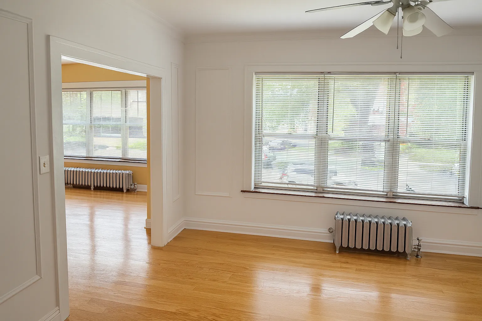 7041 S Constance Ave — Photo 2
