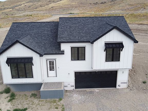 2nd image of 7419 Vernetti Ln