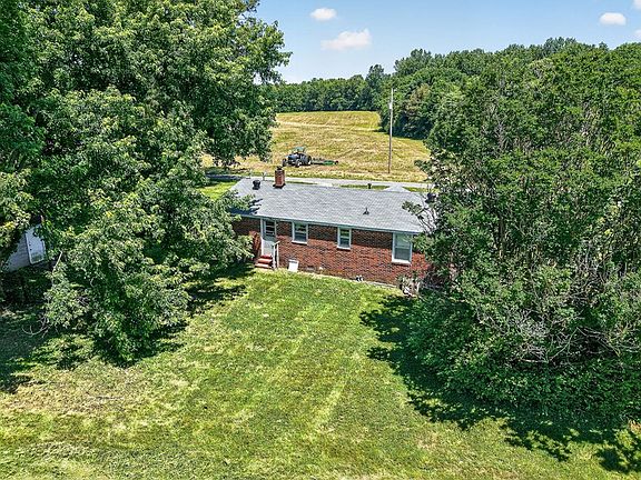 5th image of 389 Lowery Rd
