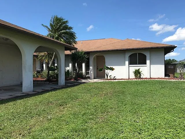 2 bed, 936 sqft, $1,295 — Photo 1