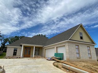137 Camden Lake Dr, Madison, MS 39110