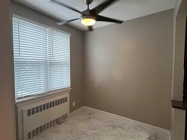 1297 E 49th St #1A — Photo 11