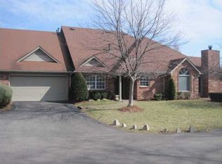 9303 Springmont Pl, Louisville, KY 40241
