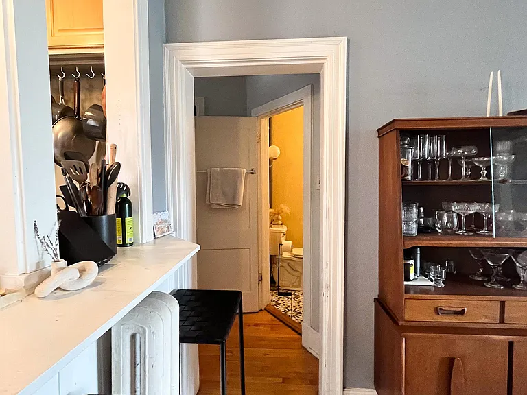 529 E 14th Ave #14 — Photo 10