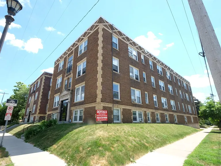 Setona Apartments — Photo 23