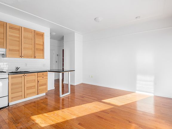 4th image of 579 61st St APT 3C