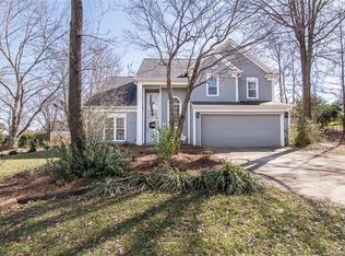 665 Franklin Grove Dr, Mooresville, NC 28115