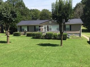 55 Ramey St, Summerville, GA 30747