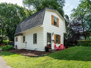 405 Monroe Ave S, Hopkins, MN 55343