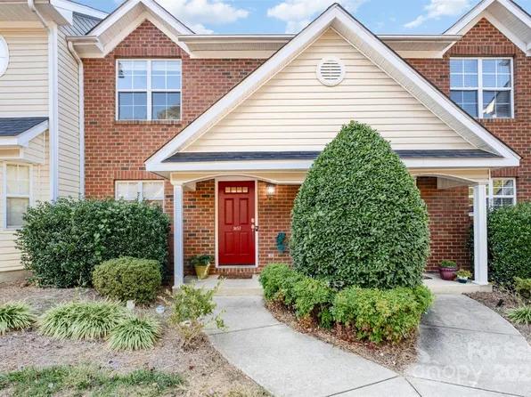 3657 Melrose Cottage Dr, Matthews, NC 28105