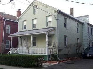 15 Chestnut St, Chicopee, MA 01013