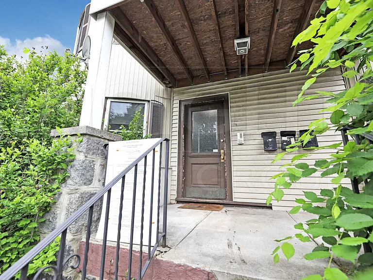 79 Perkins St #2A — Photo 32