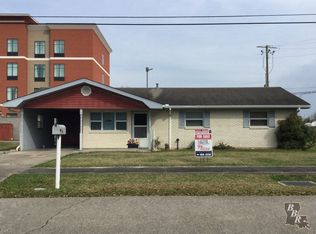 302 Bellaire Dr, Houma, LA 70360
