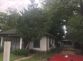 541 Woolworth St, Houston, TX 77020
