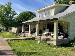 251 Main St, Mc Ewen, TN 37101