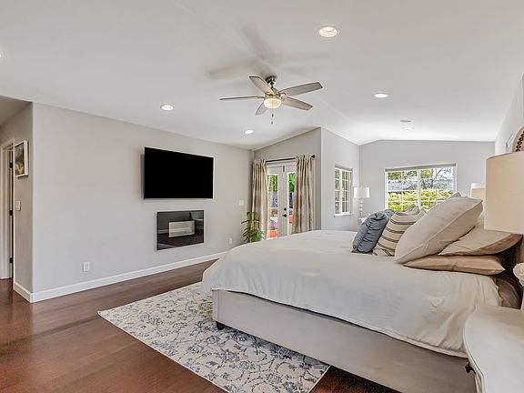 3rd image of 6529 Camden Ave