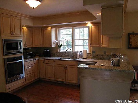 4th image of 4311 Trout Lilly Ln