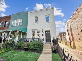 325 17th St SE, Washington, DC 20003