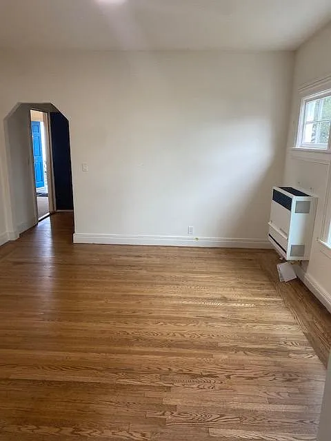 Living Room looking toward hallway to bedroom - 2412 Eagle Ave #B