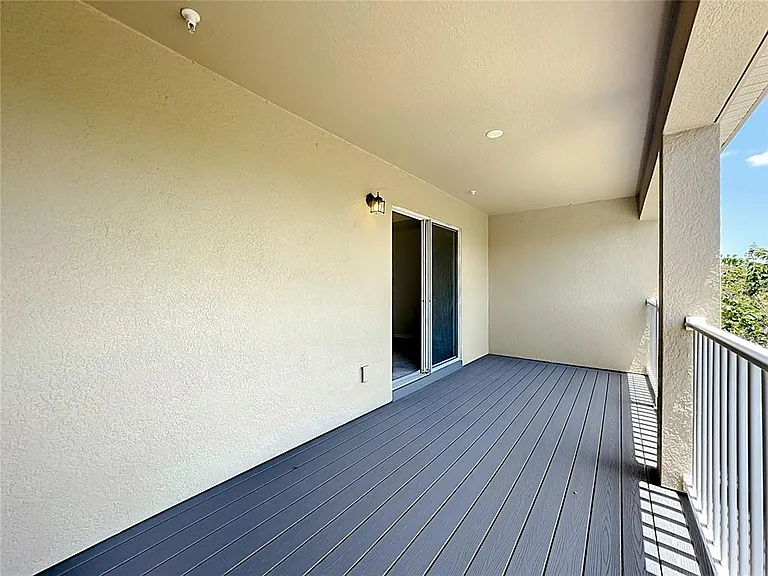 10141 Greenstone Ridge St — Photo 36