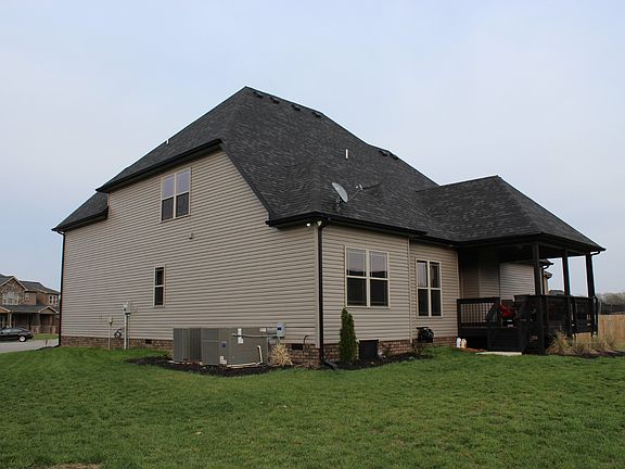 2nd image of 1220 Gardenia Ln