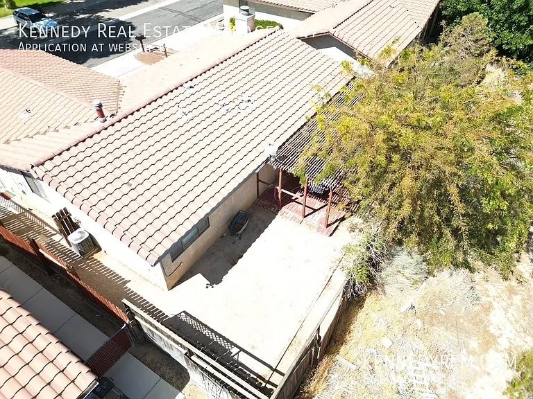 14212 Avon Dr — Photo 21