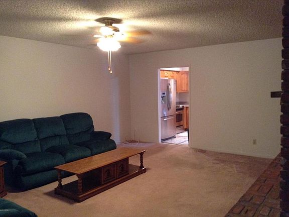 5th image of 929 N Brown Ave